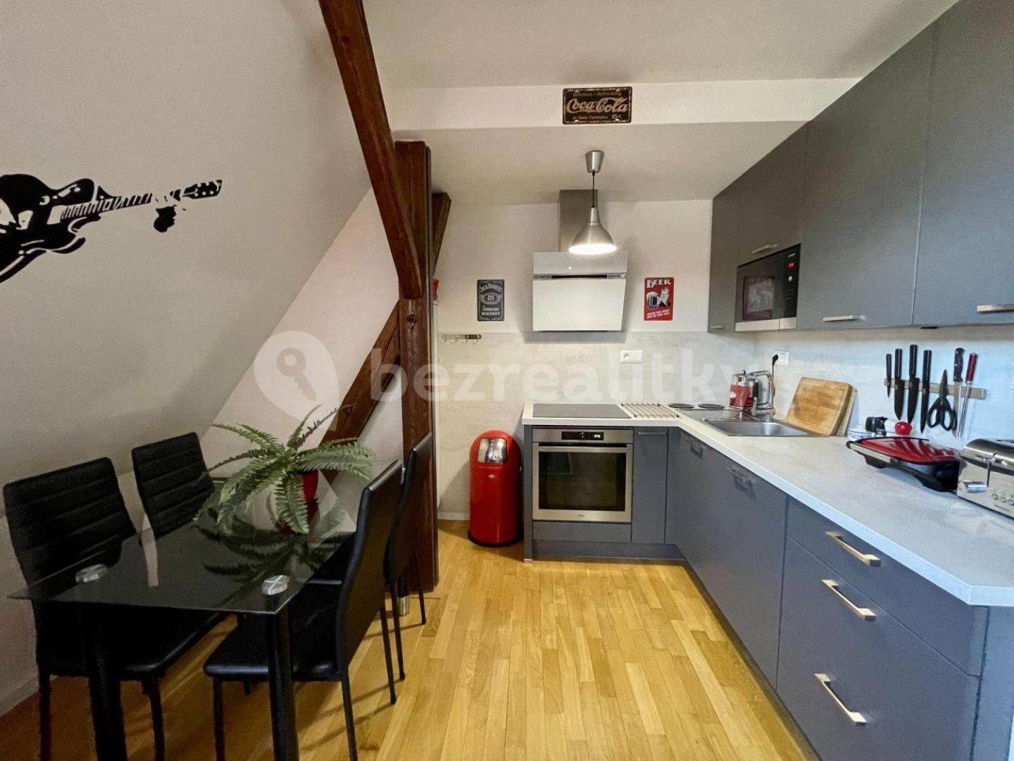 Apartamento Podkrovni Hnizdecko